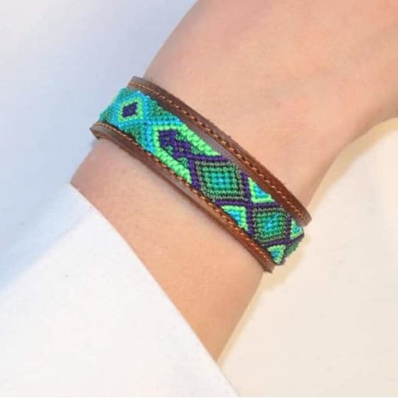 Kinaku Becan leather friendship bracelet