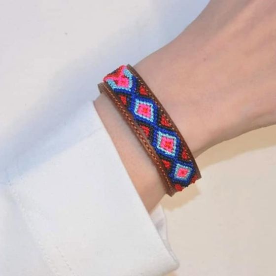 Kinaku Akumal leather friendship bracelet